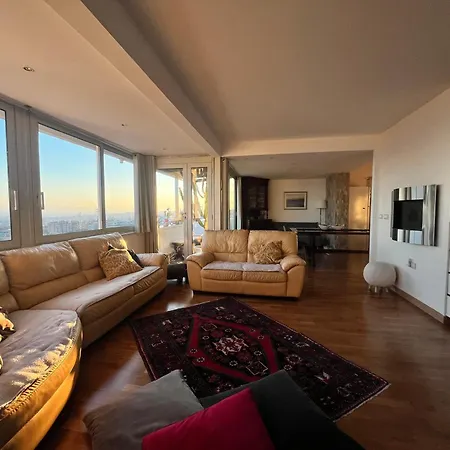 Casa Maretna
